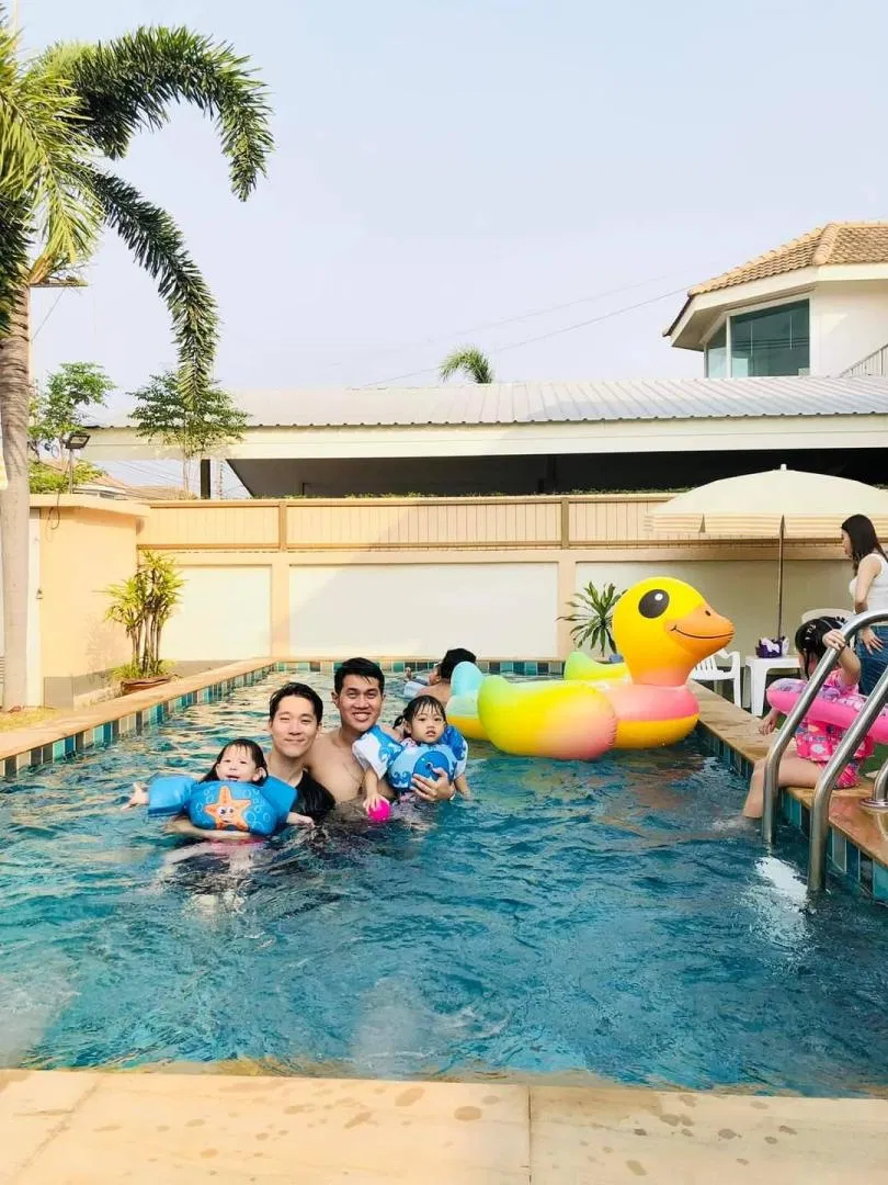 รูปจากลูกค้า Ty Holiday #220