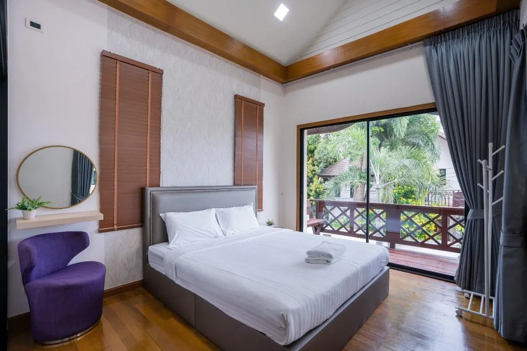 ห้องนอน Lynn Pool Villa