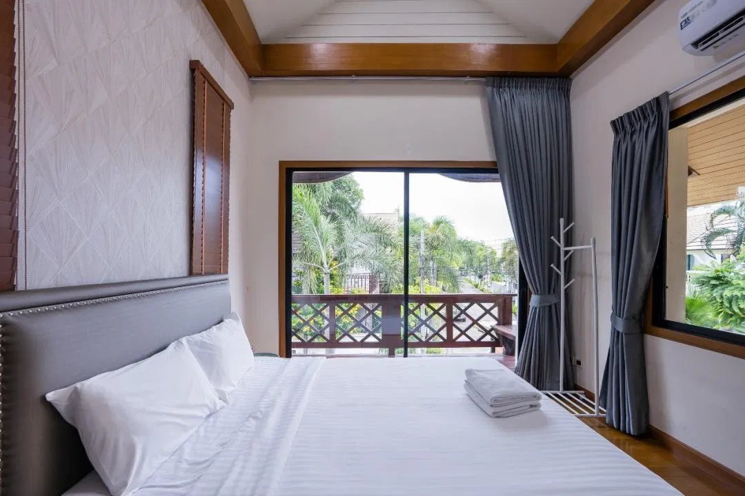 ห้องนอน Lynn Pool Villa