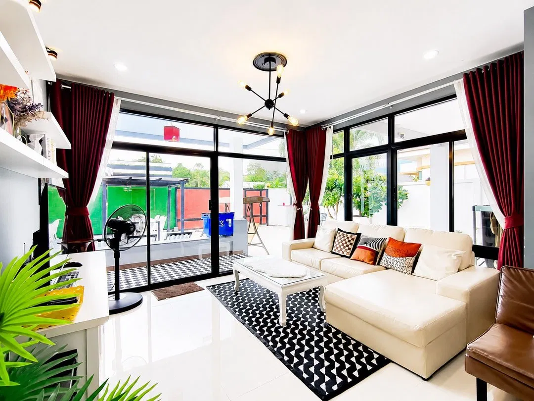 ภายใน PP First Poolvilla