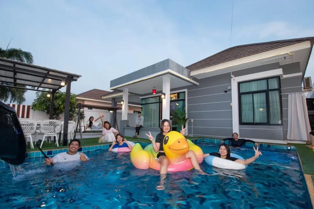 รูปจากลูกค้า PP First Poolvilla
