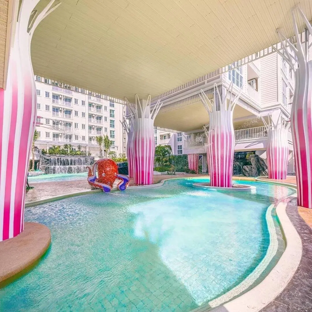 ภายนอก Grand Florida D721
