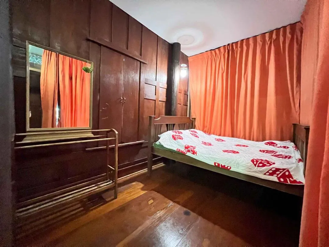 ห้องนอน เรือนไทย 5A