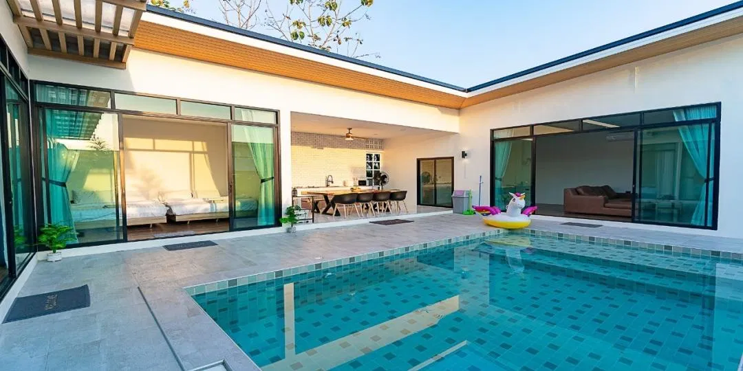 ภายนอก Villa Paramount 1