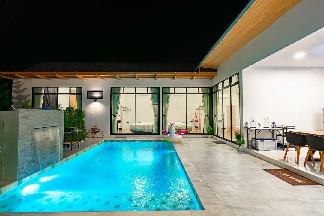 ภายนอก Villa Paramount 1