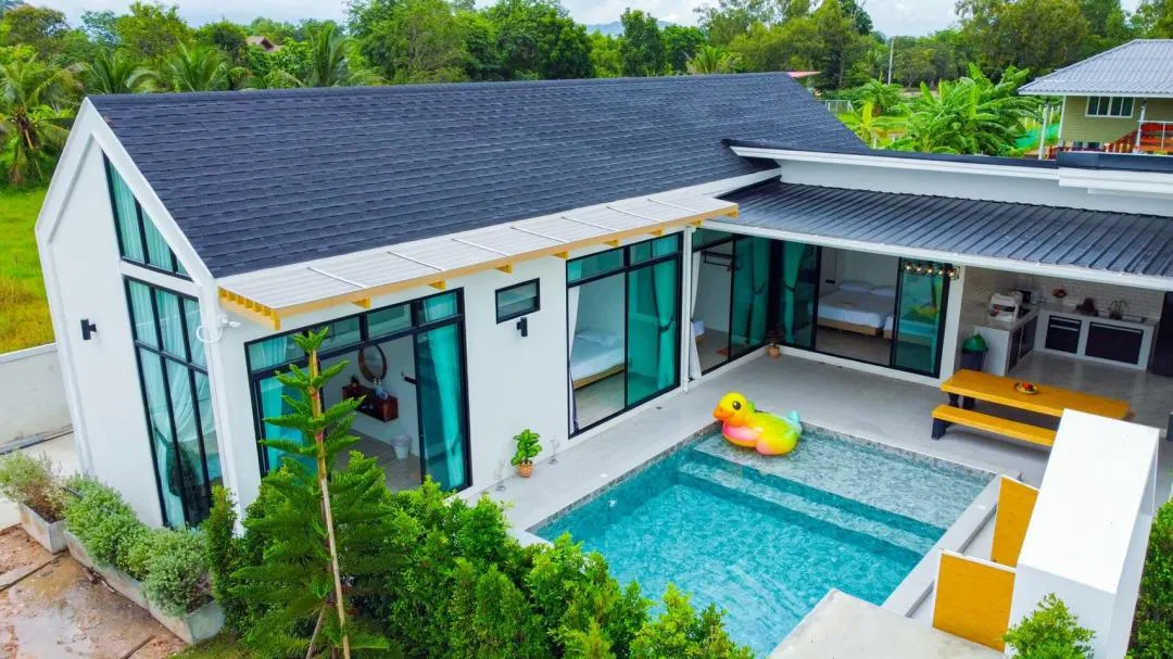 ภายนอก Villa paramount 3