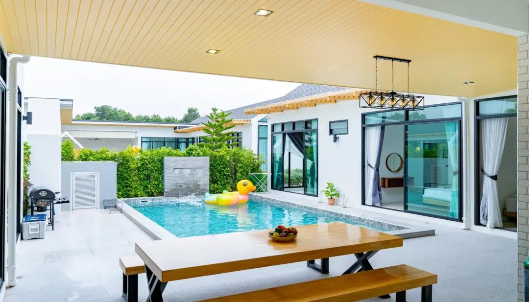 ภายนอก Villa paramount 4