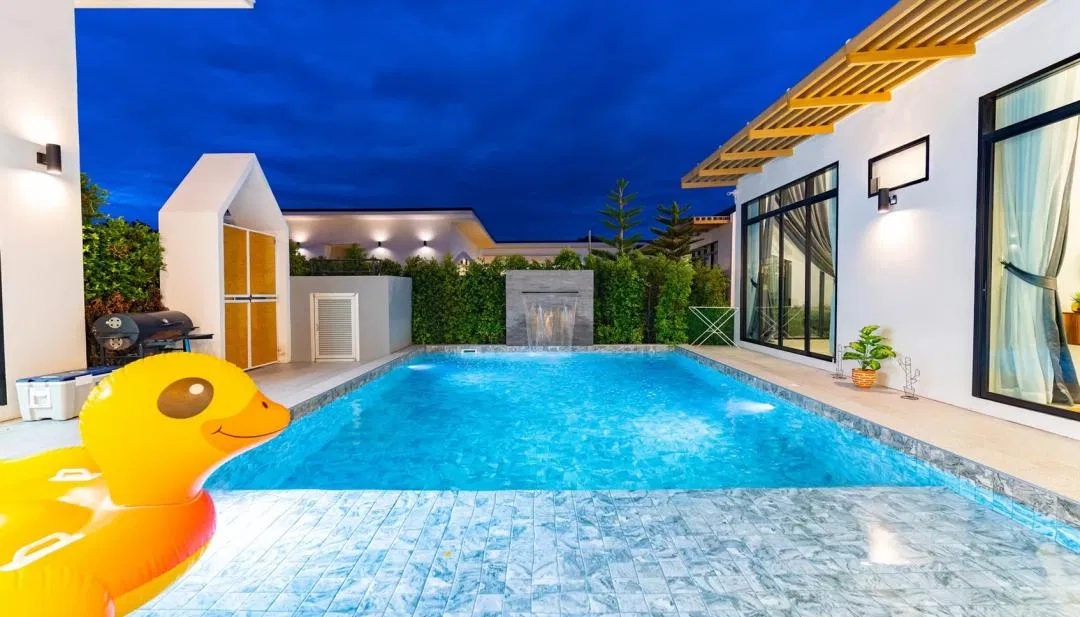 ภายนอก Villa paramount 4