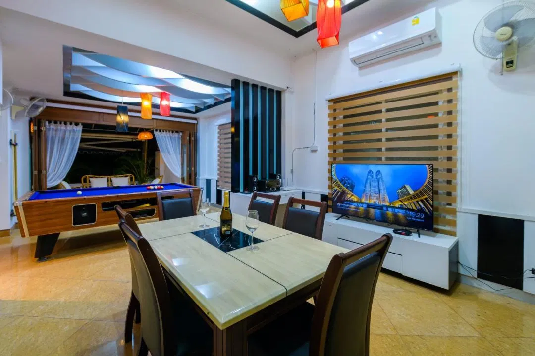 ภายใน Miggu’s Pool house