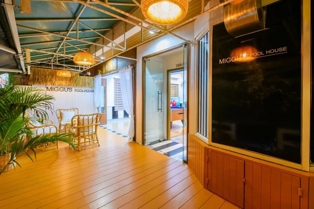 ภายนอก Miggu’s Pool house