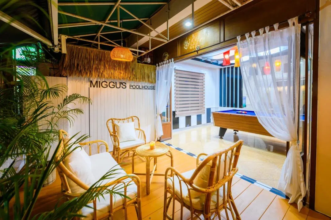 ภายนอก Miggu’s Pool house