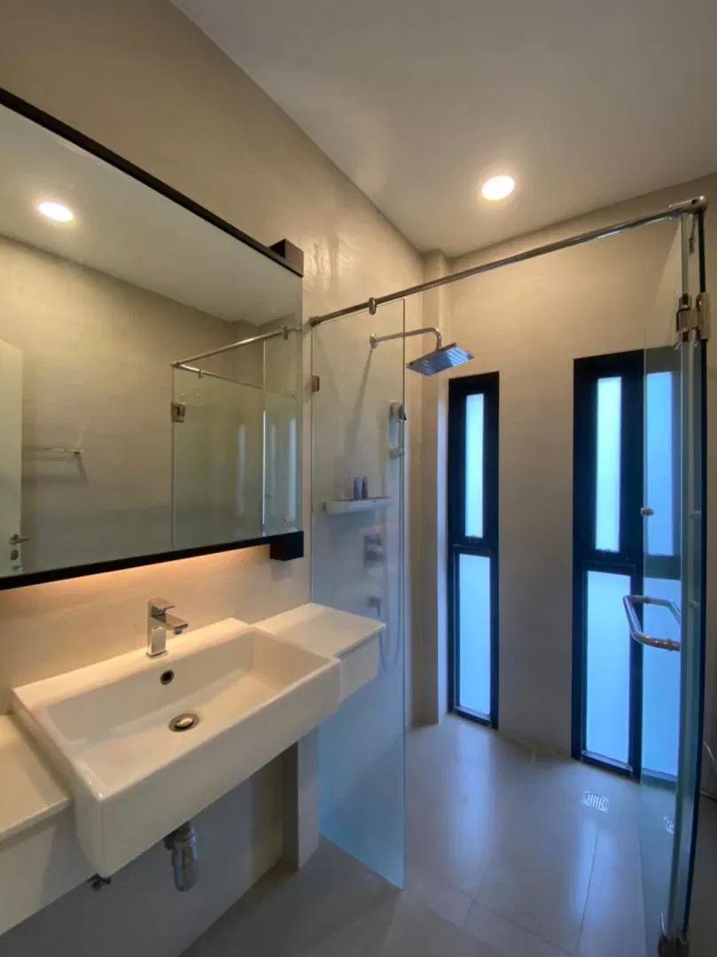 ห้องน้ำ Grand hill 24
