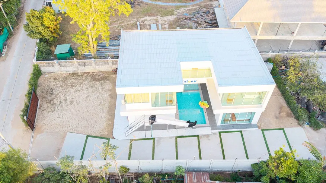 ภายนอก Celuna Pool Villa