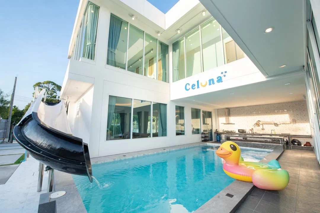 ภายนอก Celuna Pool Villa