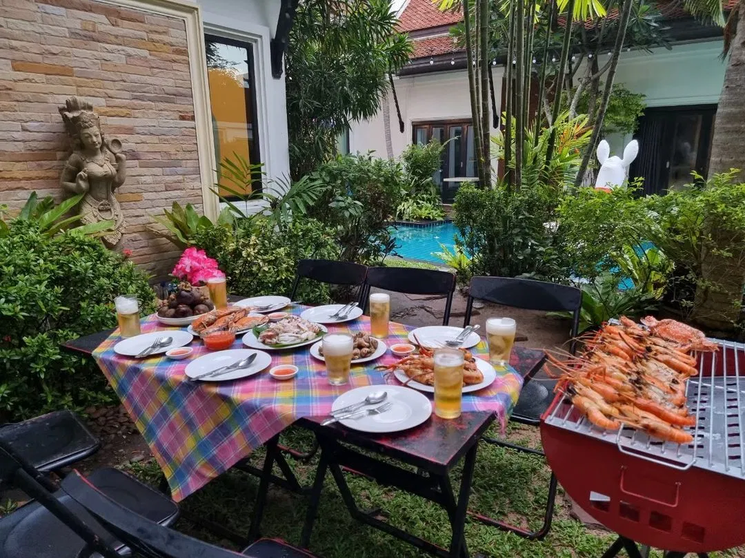 รูปจากลูกค้า Asian Summer