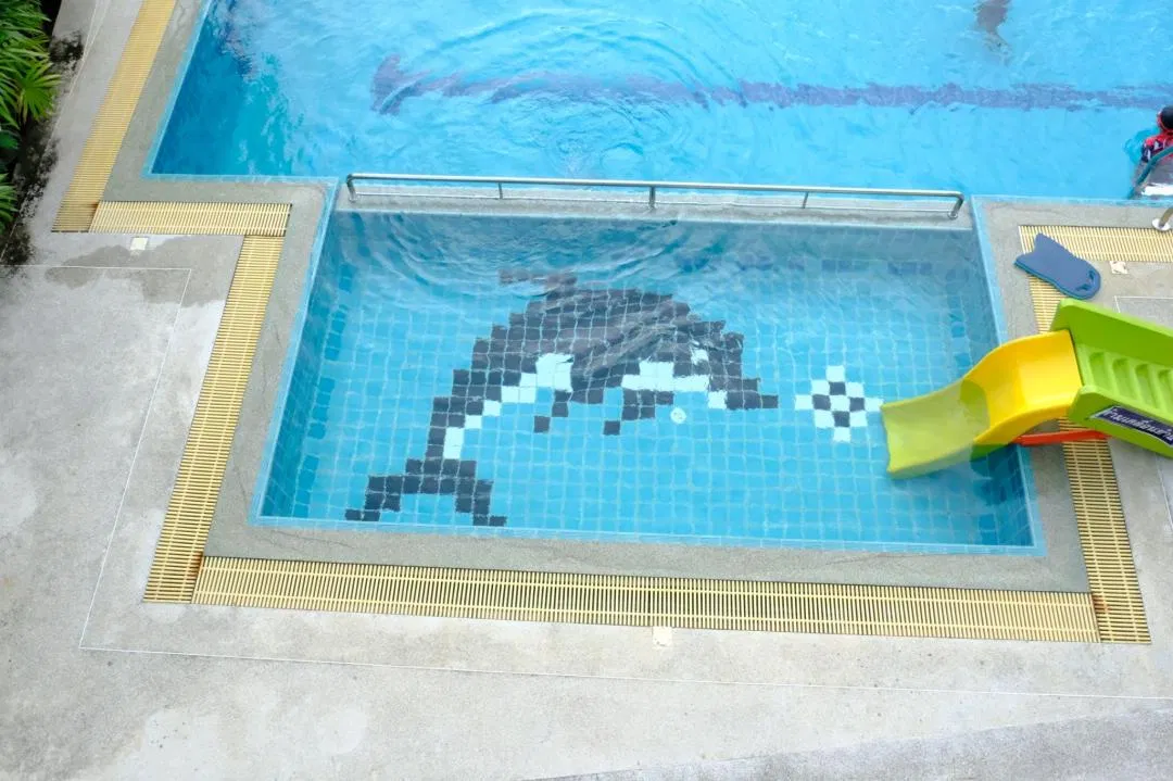 ภายนอก Mek Villa