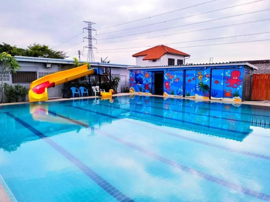 ภายนอก Mek Villa